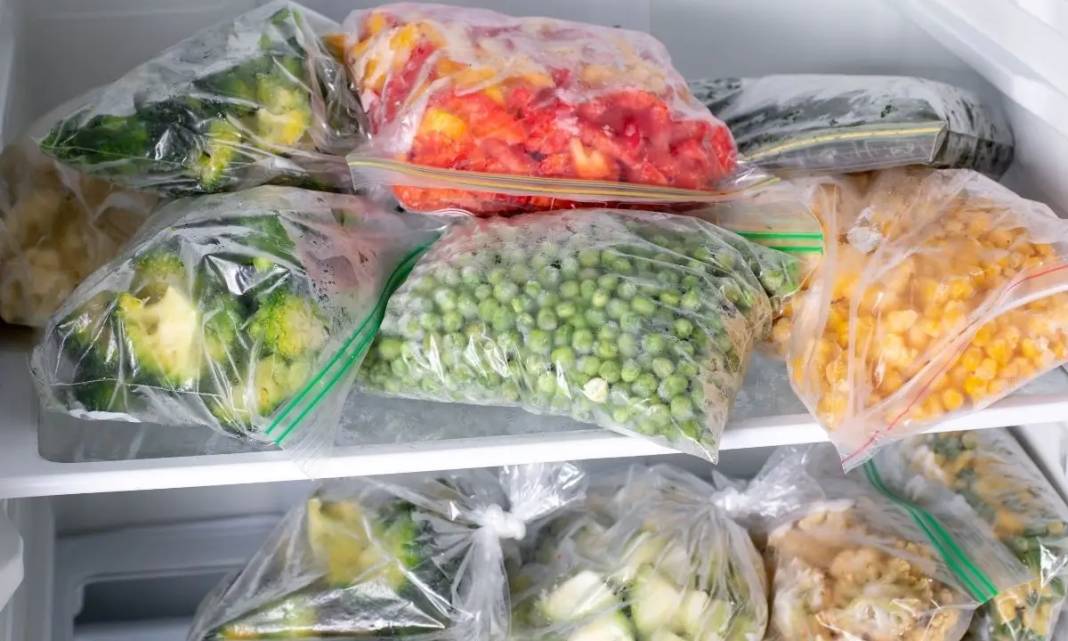 Dondurucuda Hangi Yiyecek Ne Kadar Saklanır? 8